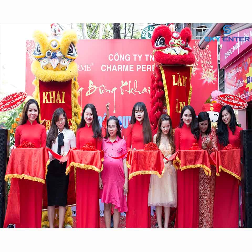 Tổ chức sự kiện khai trương showroom nước hoa Charme Perfume